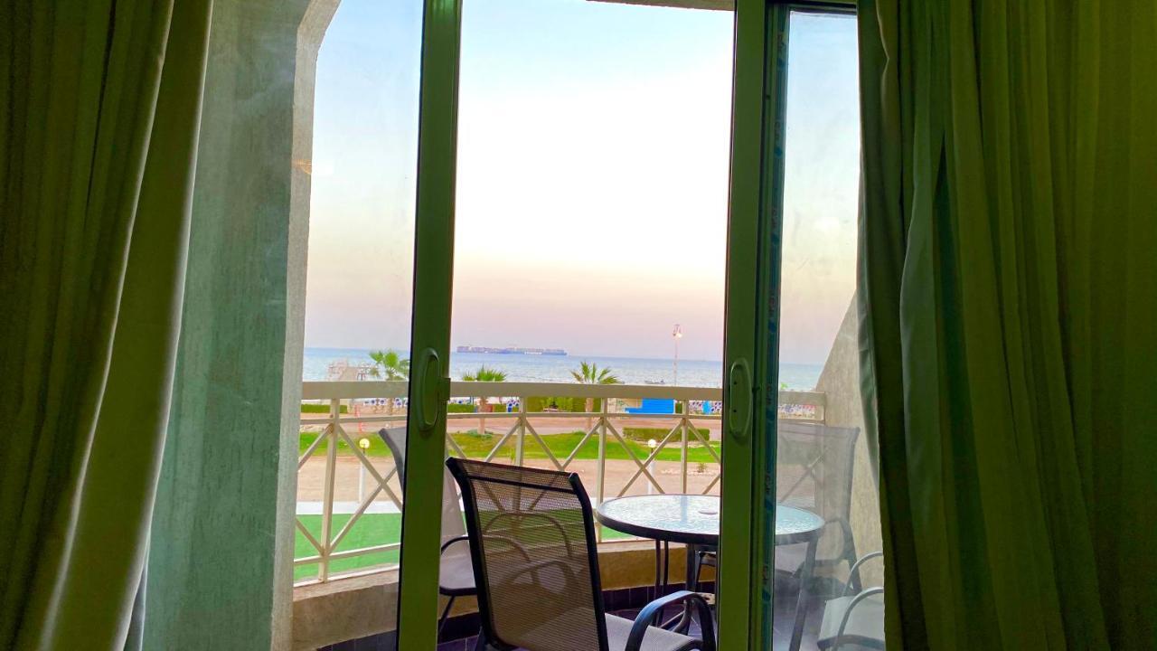 Porto South Beach Royal Sea View Families صف اول بحر مباشر Ajn Suchna Zewnętrze zdjęcie