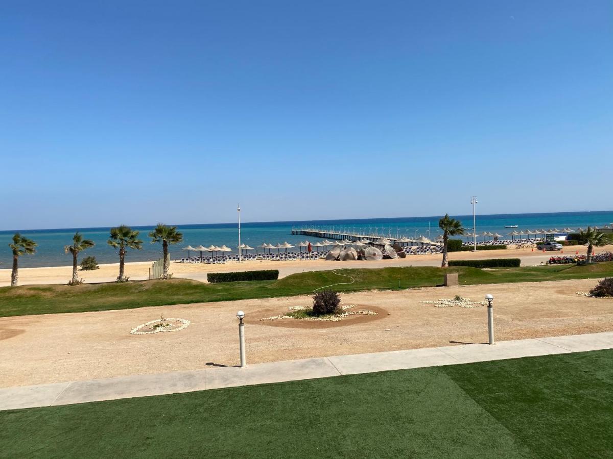 Porto South Beach Royal Sea View Families صف اول بحر مباشر Ajn Suchna Zewnętrze zdjęcie